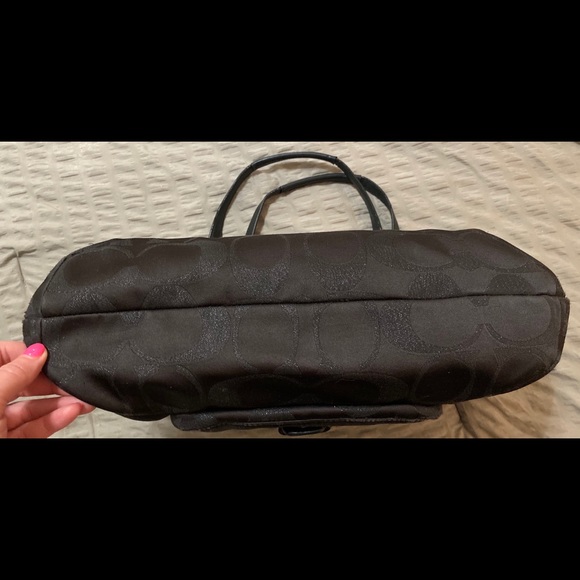 COACH Madison Bag Black on Black - Picture 3 of 11